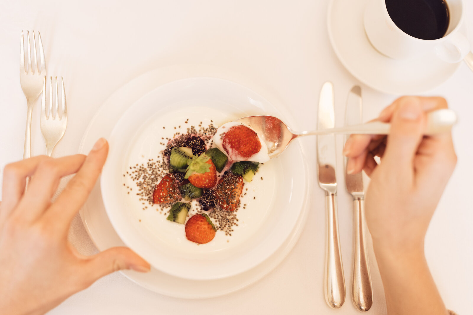 Frühstückskoch / Frühstücksköchin